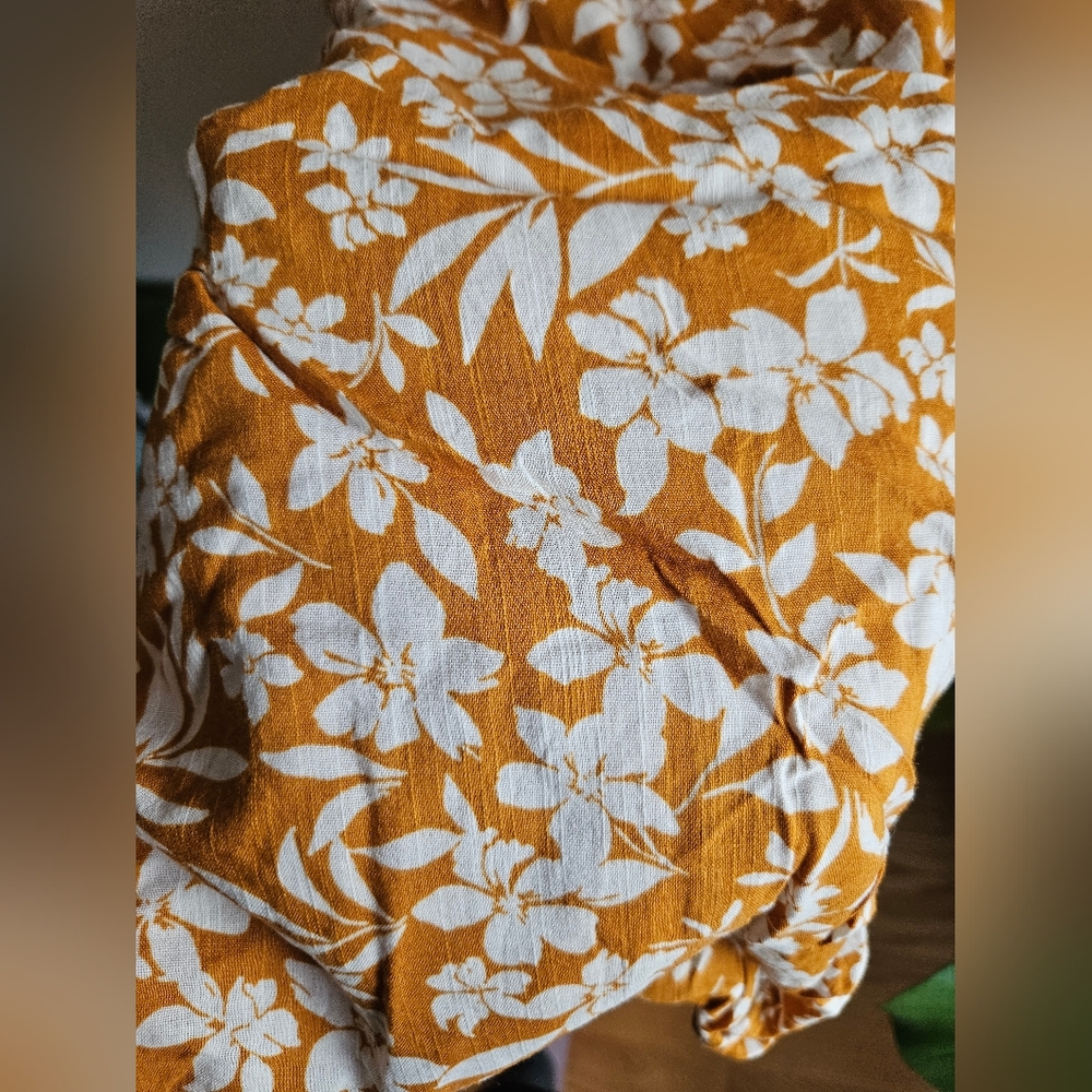 Old Navy |  Floral Dress in Mustard and White - Picture 2 of 5